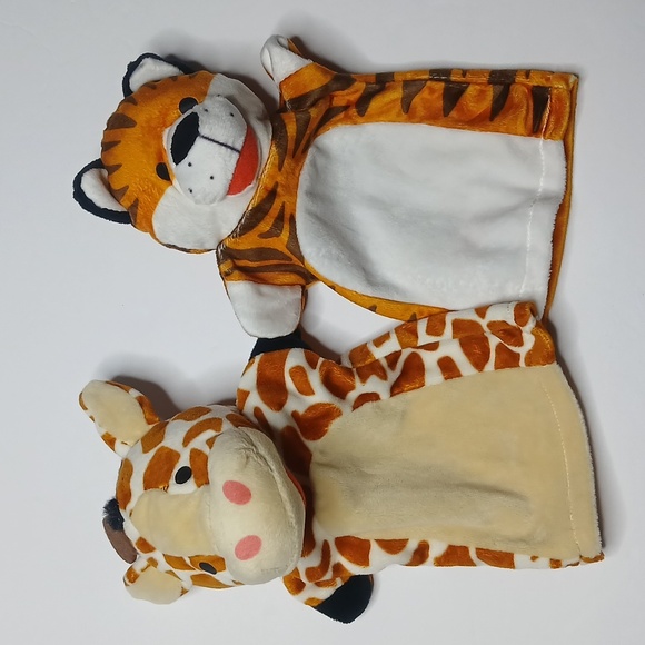Melissa & Doug Safari Animal Hand Puppets Set of 7 - Picture 5 of 8